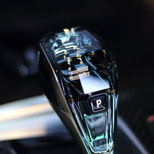 Load image into Gallery viewer, Crystal Gear Knob For BMW New 5 Series G30 G38 Universal Gear Shift
